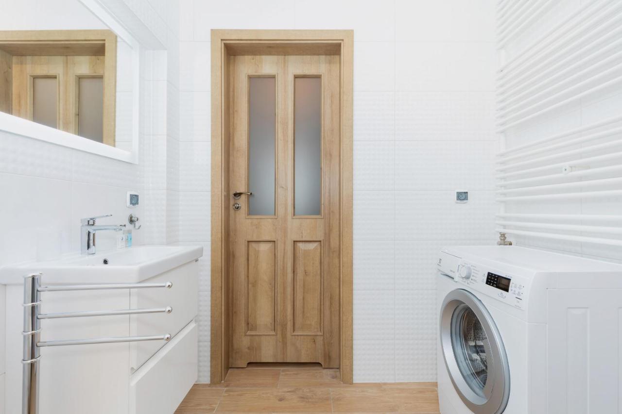 Apartamenty Biala Mewa By Renters 斯维诺乌伊希切 外观 照片